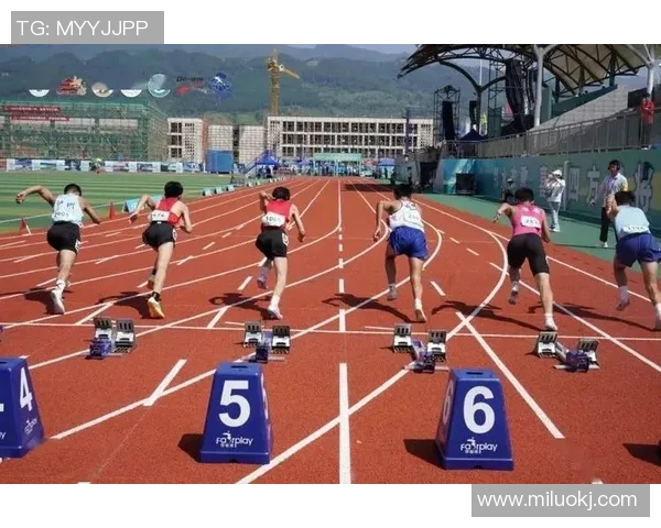 精彩赛事回顾：激情四射的赛场对决与难忘时刻全程回顾